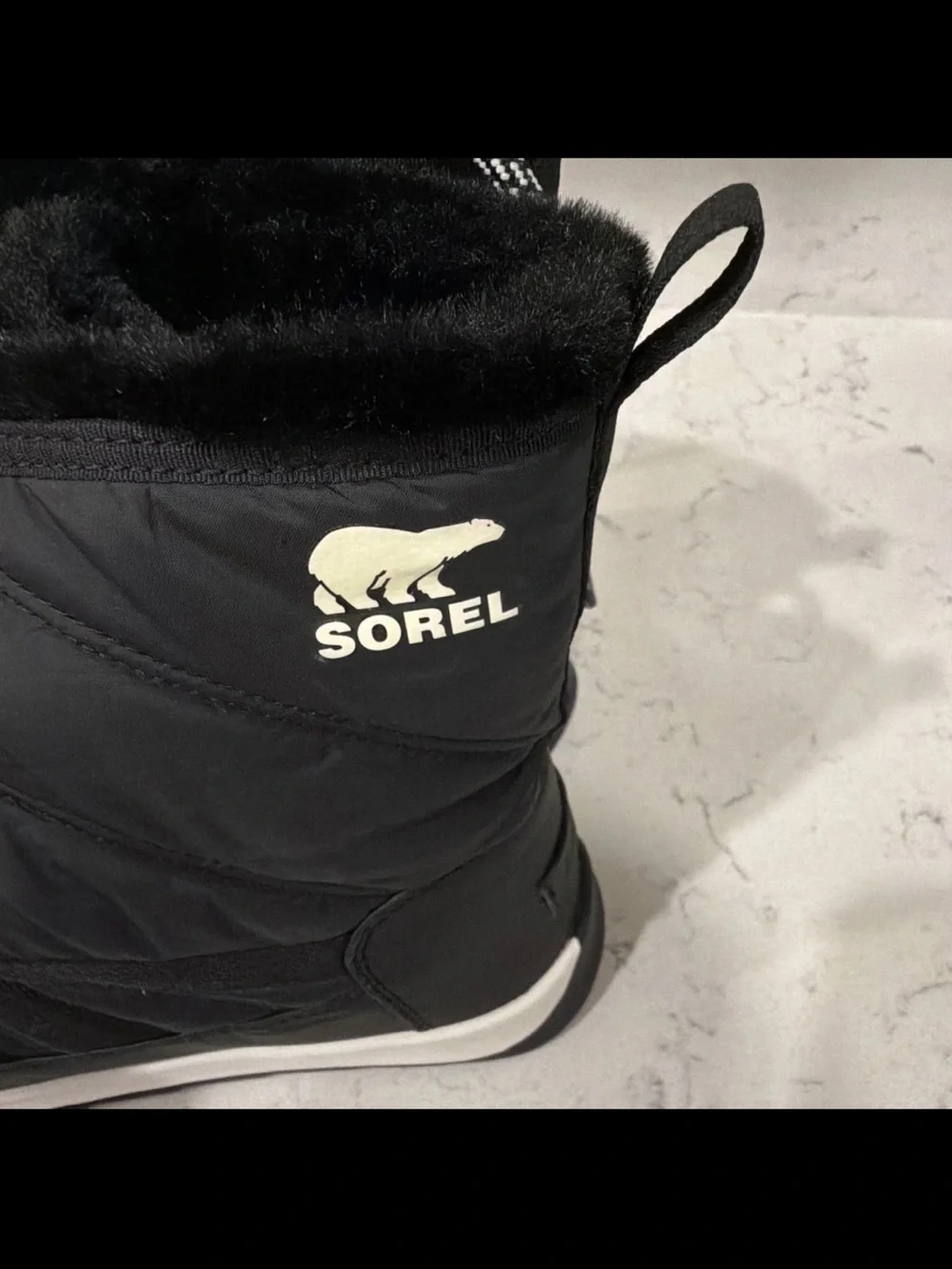 Sorel stylish black